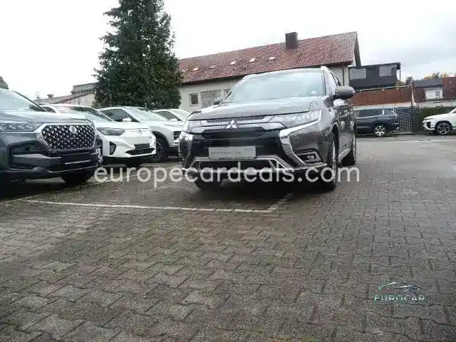 Mitsubishi Plug-in Hybrid Outlander