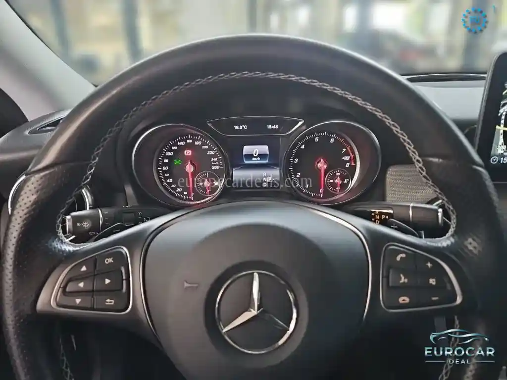 Mercedes-Benz CLA 200 Shooting Brake