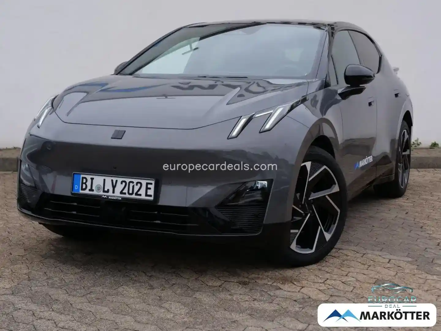 Lynk&Co 02