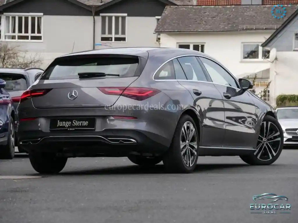 Mercedes-Benz CLA 180 Shooting Brake