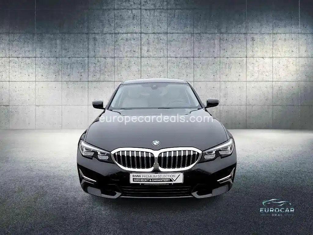 BMW 330
