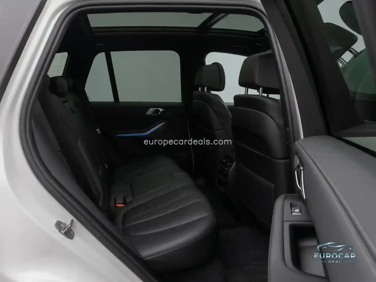 BMW X5 M50