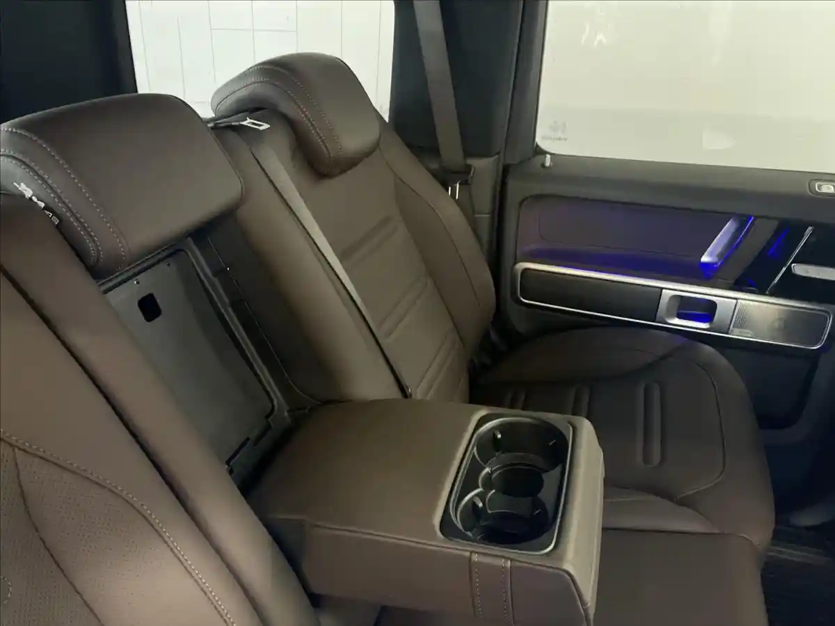 Mercedes-Benz G 450