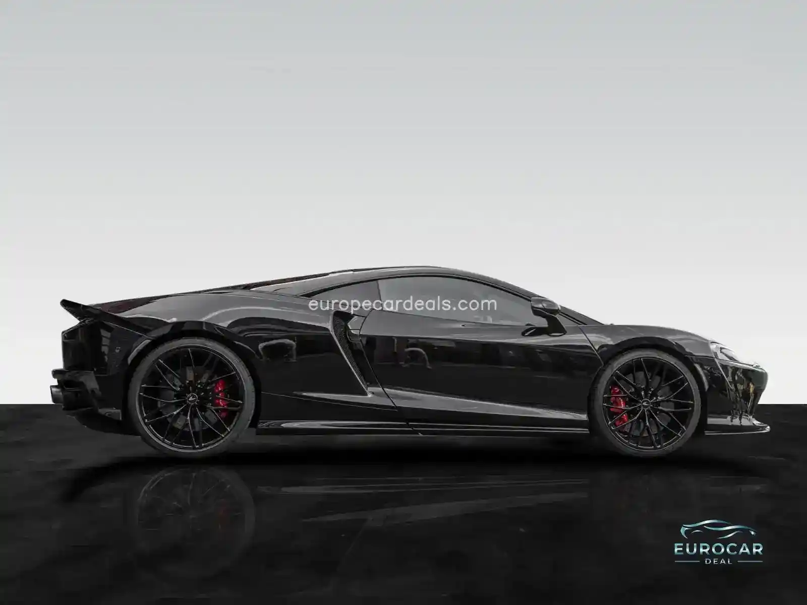 McLaren GT