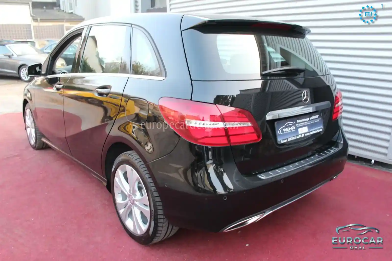 Mercedes-Benz B 200
