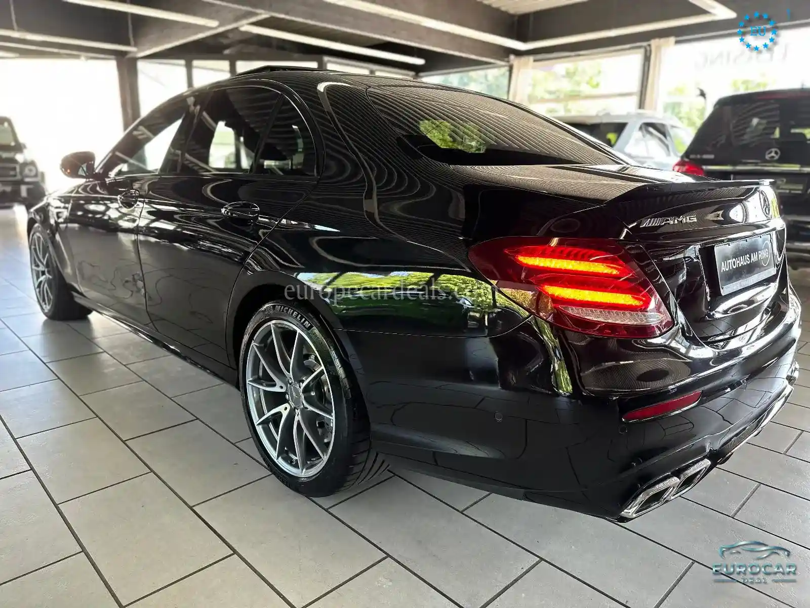 Mercedes-Benz E 63 AMG