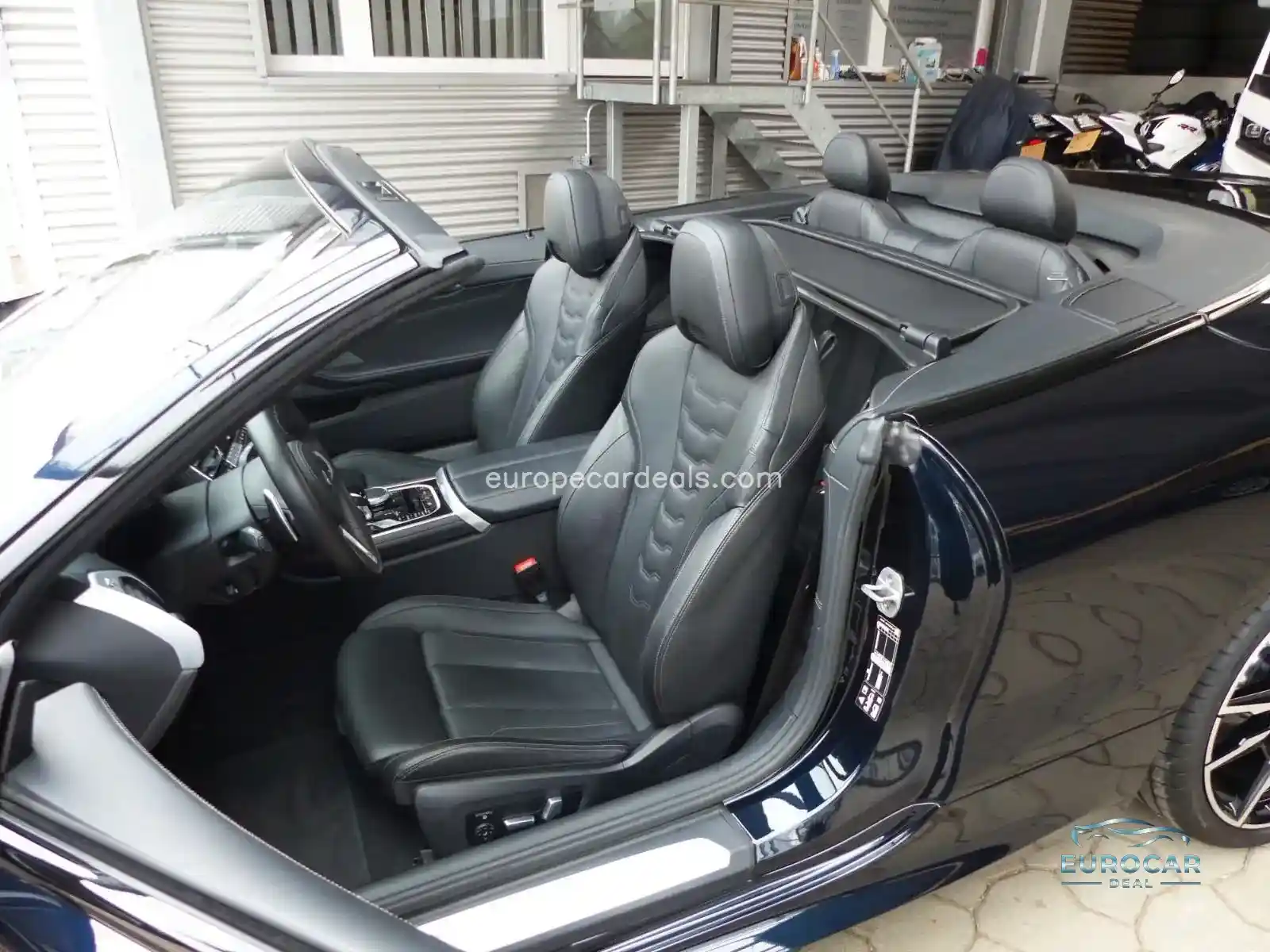 BMW M850