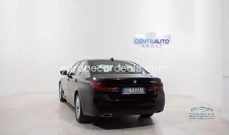 BMW 520