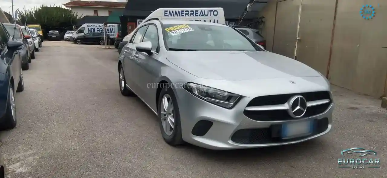 Mercedes-Benz A 180