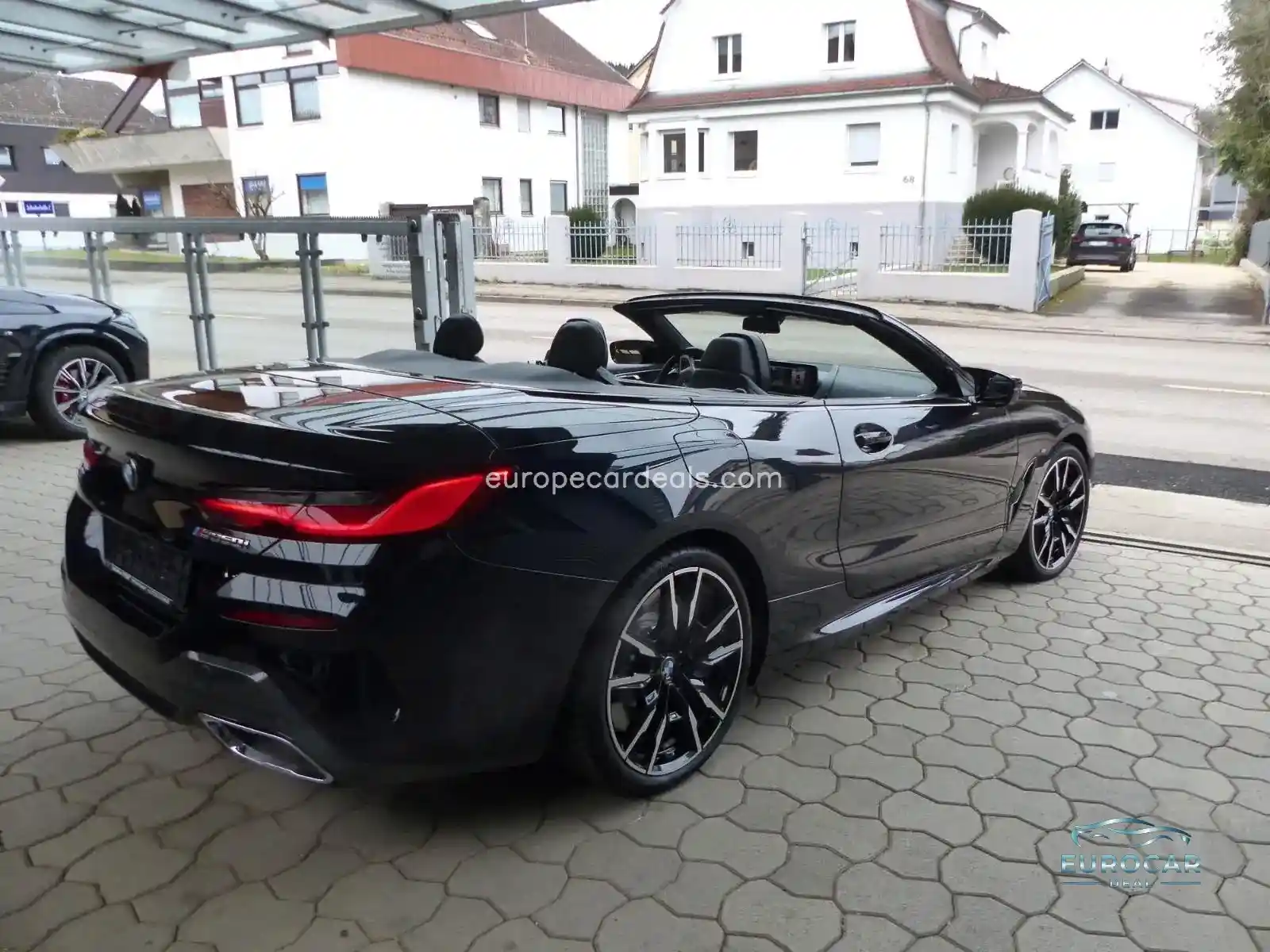 BMW M850
