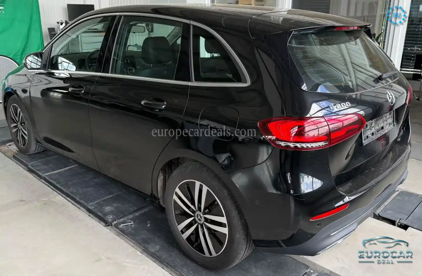 Mercedes-Benz B 200