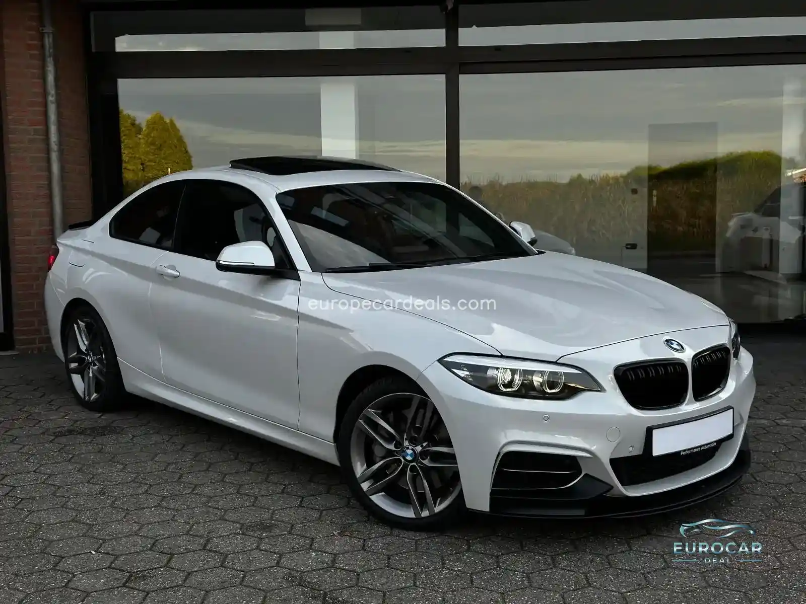 BMW 230