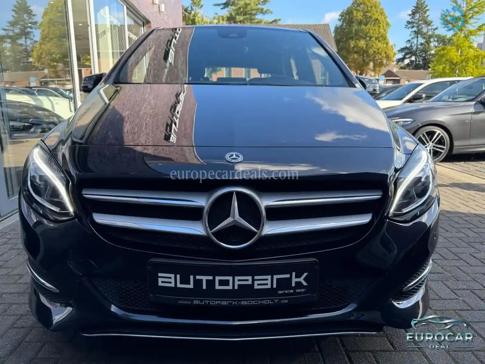 Mercedes-Benz B 220