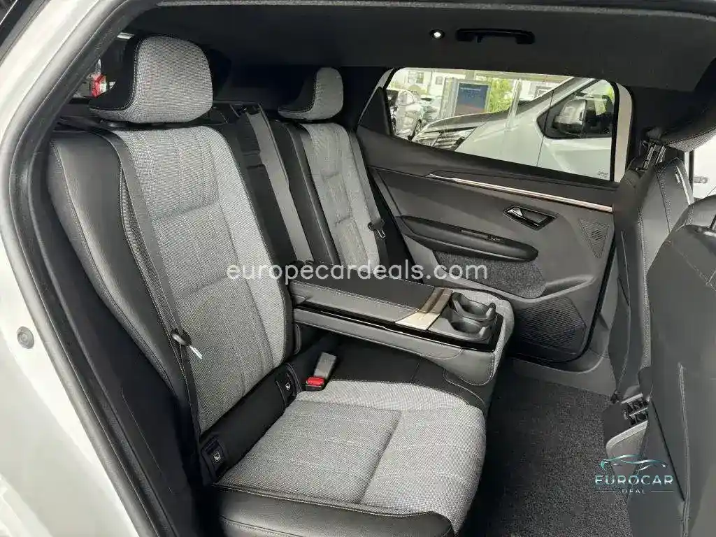 Renault Scenic E-TECH