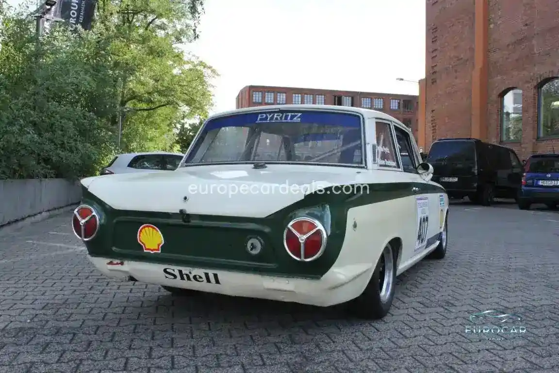 Lotus Cortina