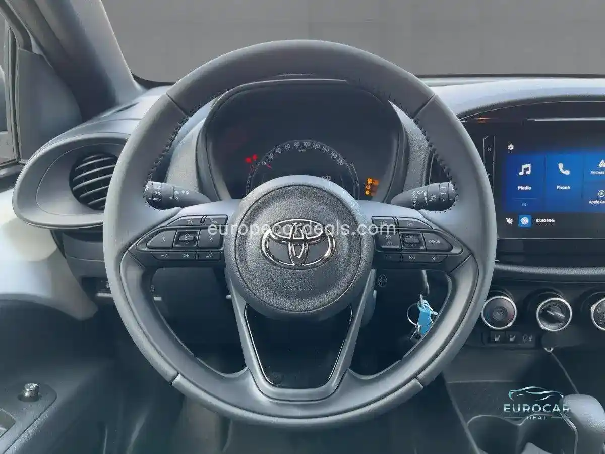 Toyota Aygo (X)