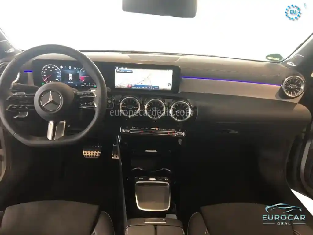 Mercedes-Benz CLA 220