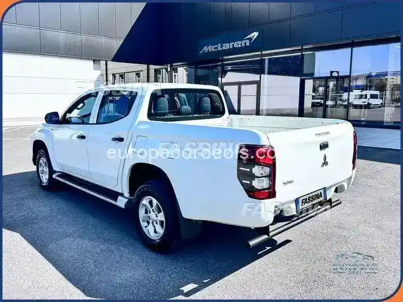 Mitsubishi L200
