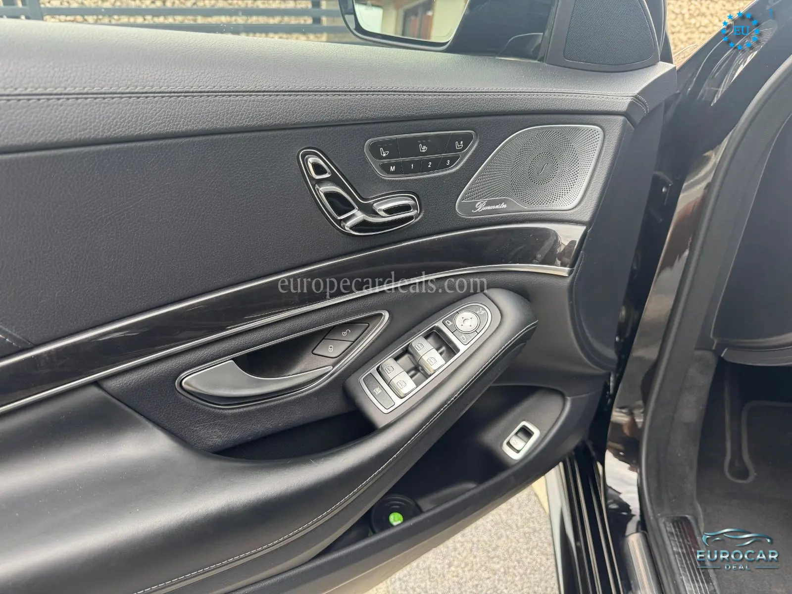Mercedes-Benz S 560