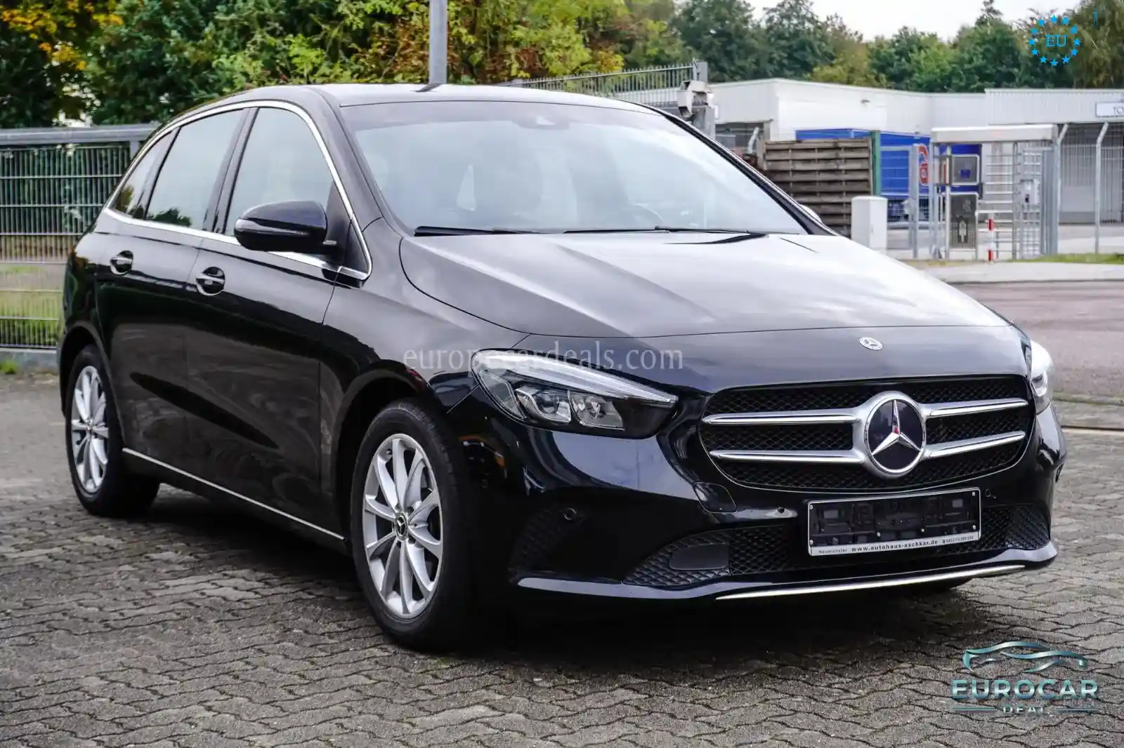 Mercedes-Benz B 200