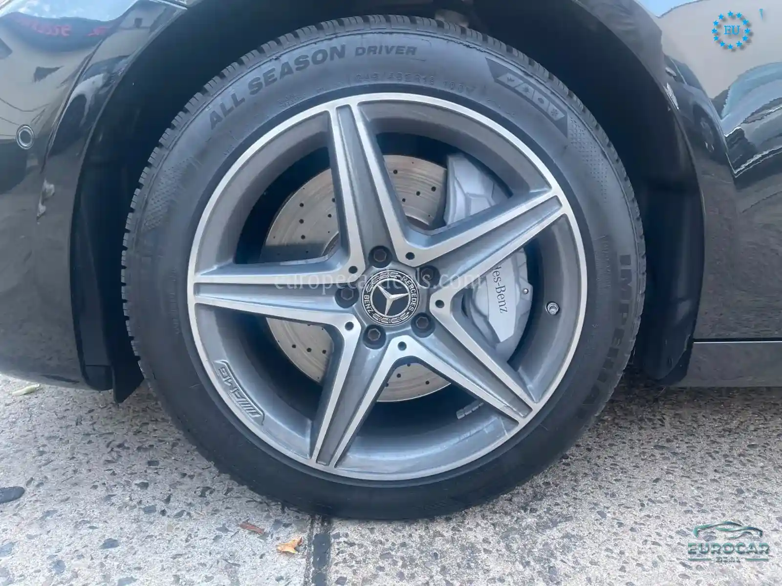 Mercedes-Benz E 300