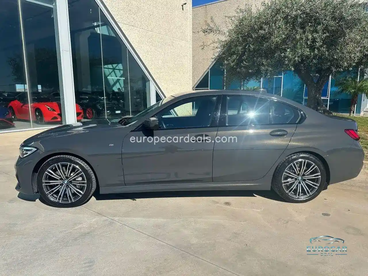 BMW 330
