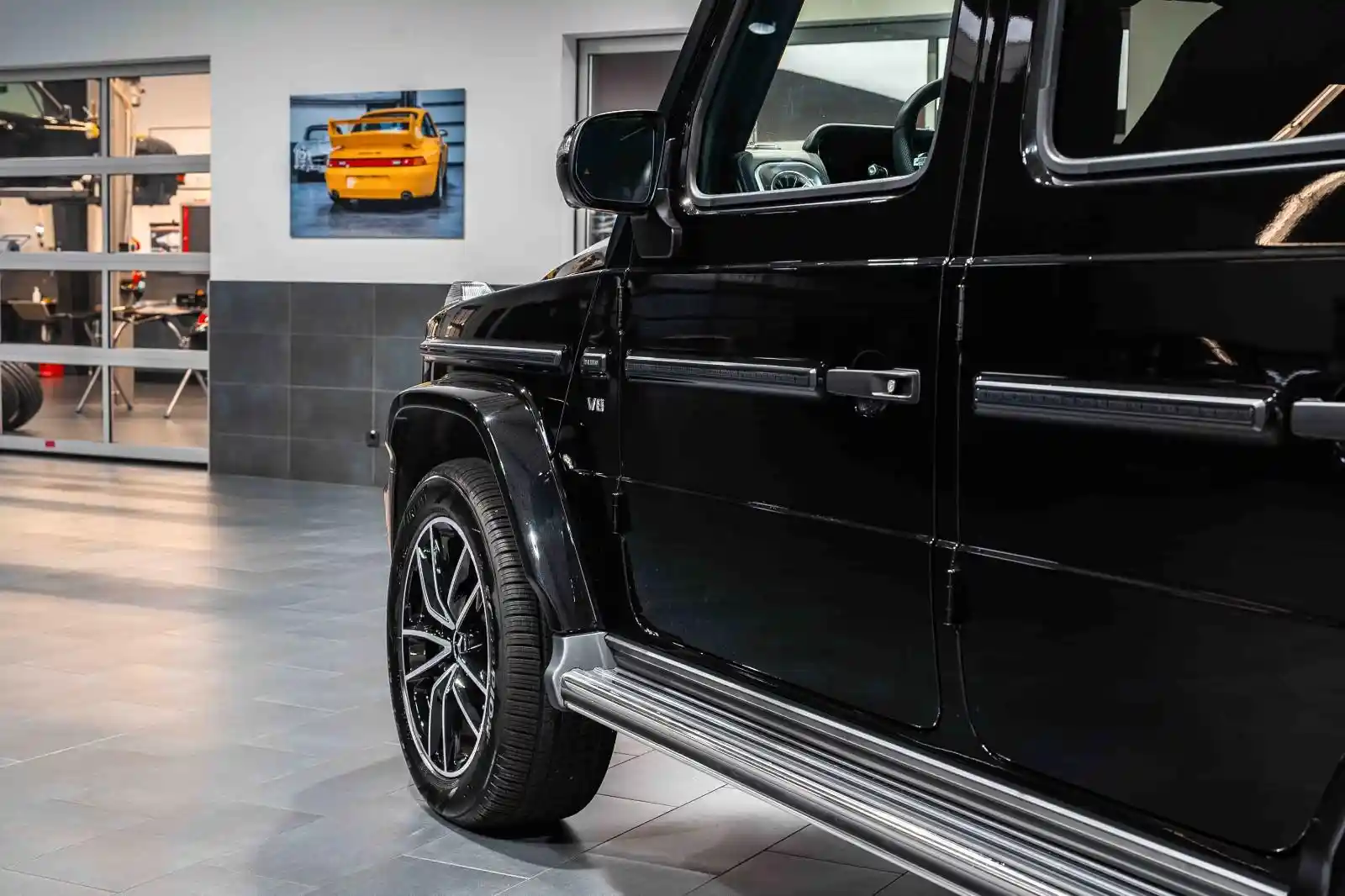 Mercedes-Benz G 500