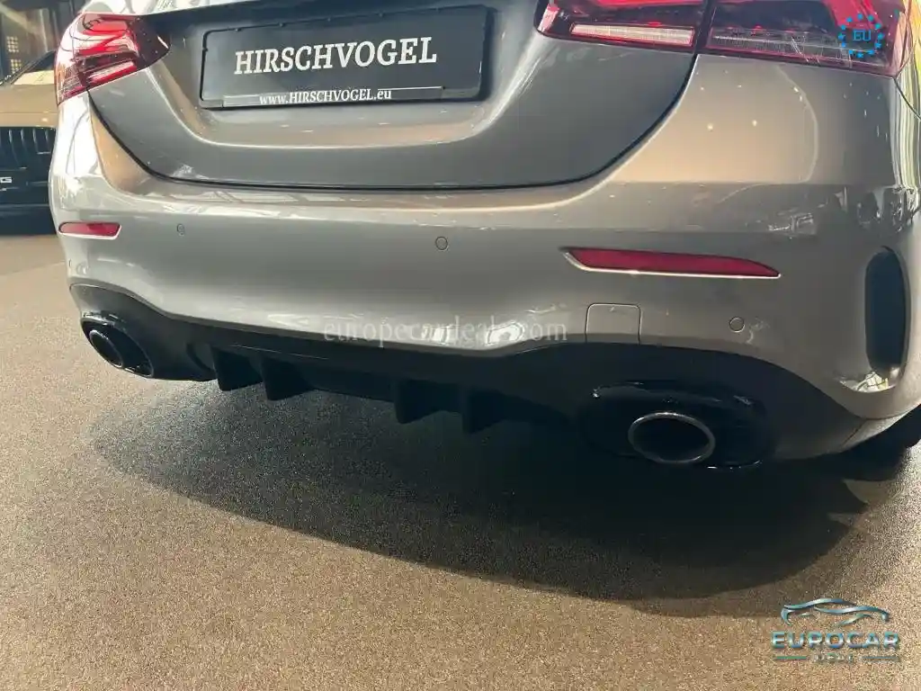 Mercedes-Benz A 35 AMG