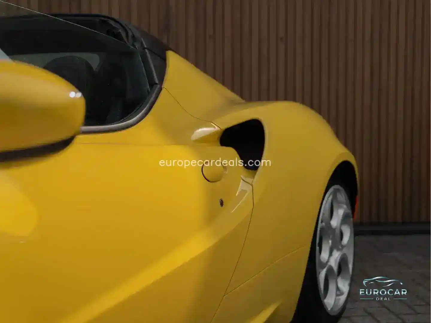 Alfa Romeo 4C