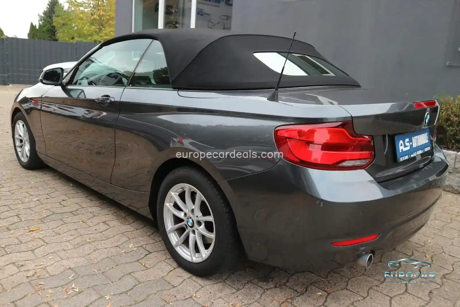 BMW 218