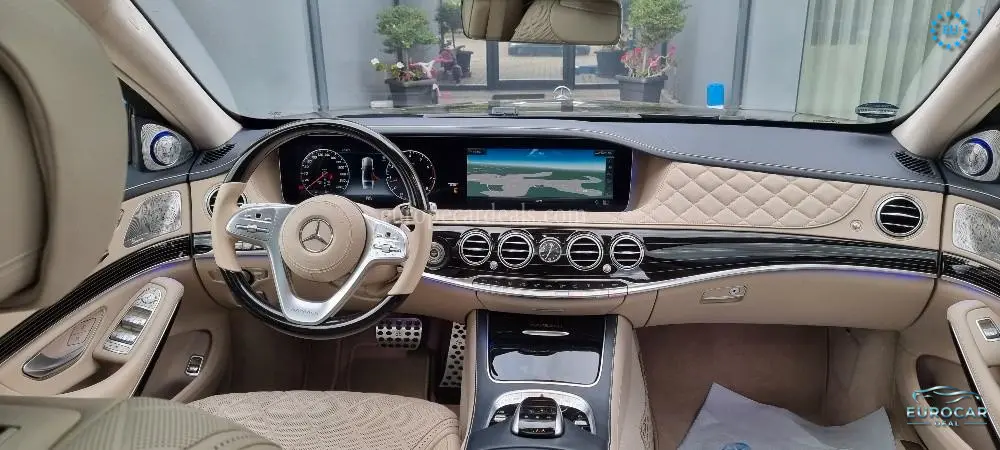 Mercedes-Benz S 560