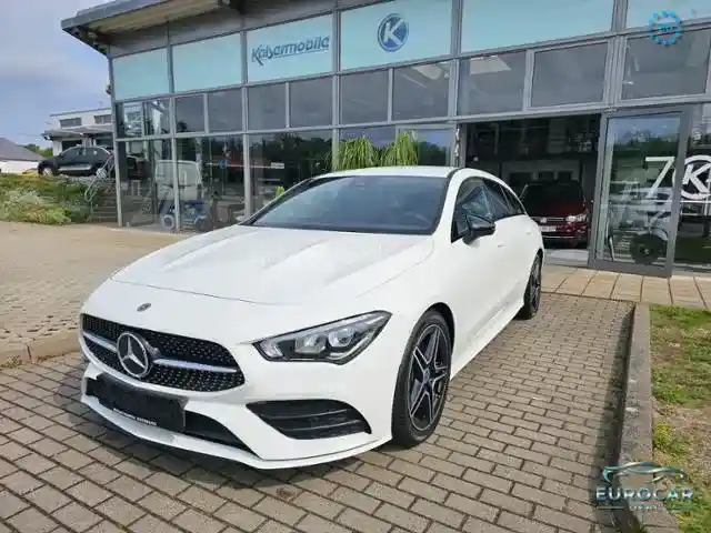 Mercedes-Benz CLA 200 Shooting Brake