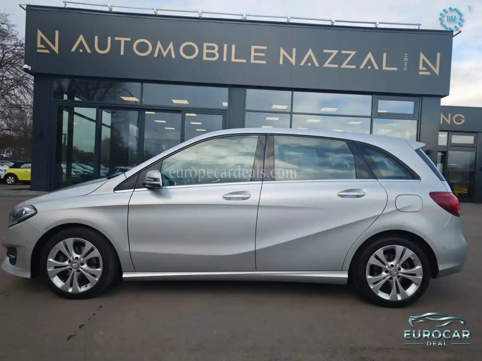 Mercedes-Benz B 180