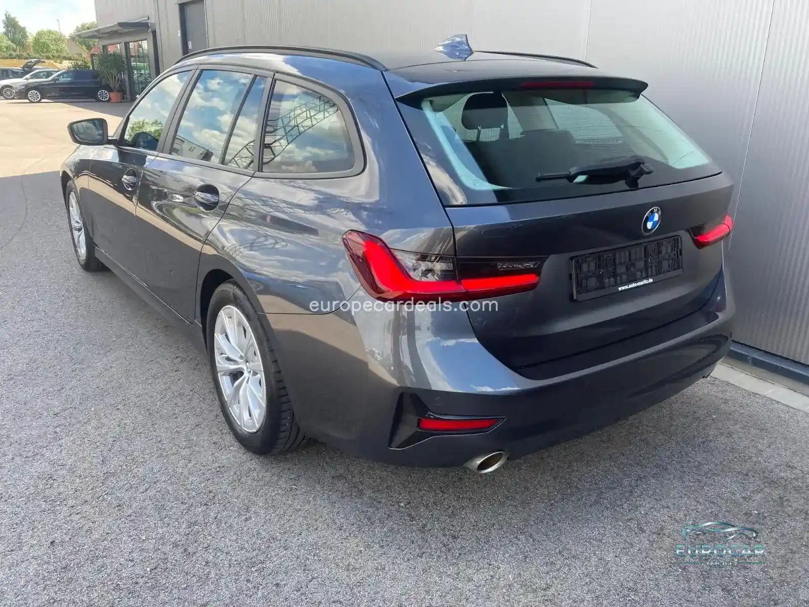 BMW 320