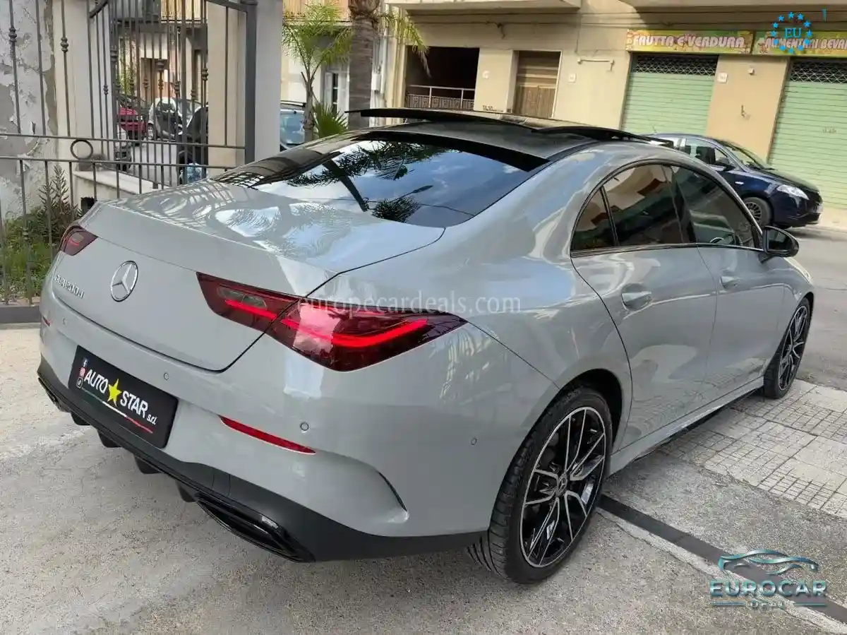 Mercedes-Benz CLA 200