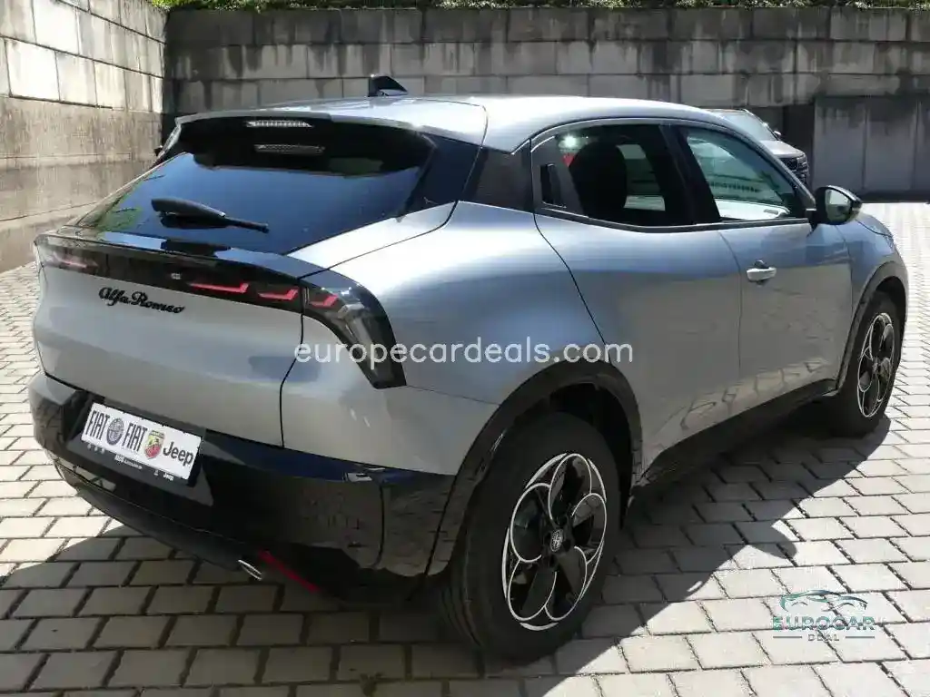 Alfa Romeo Junior