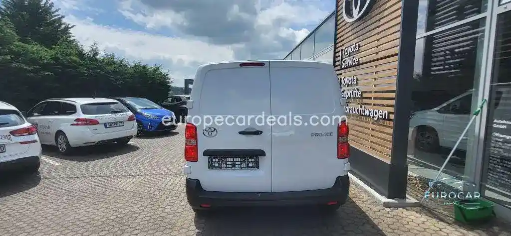 Toyota Proace (Verso)