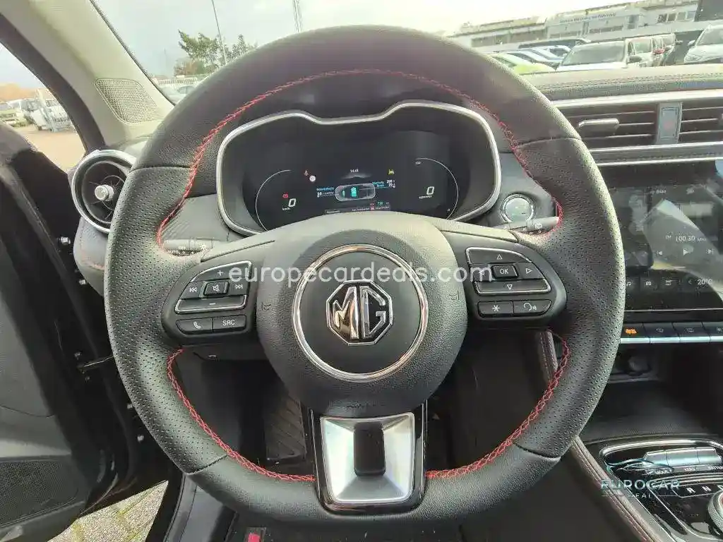 MG ZS