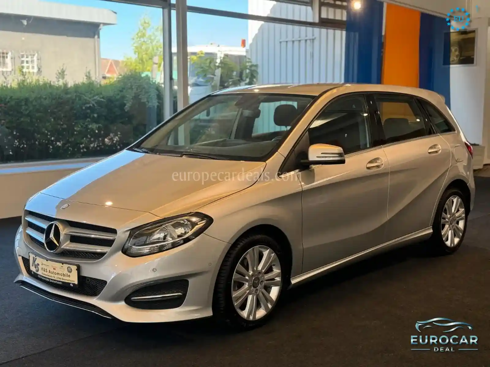 Mercedes-Benz B 180