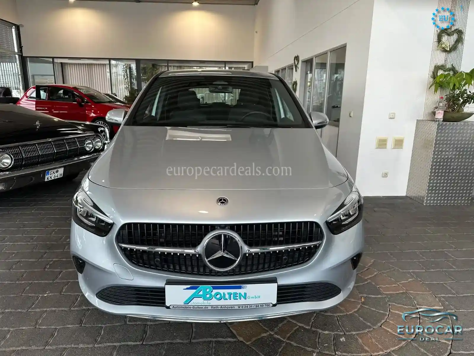 Mercedes-Benz B 180