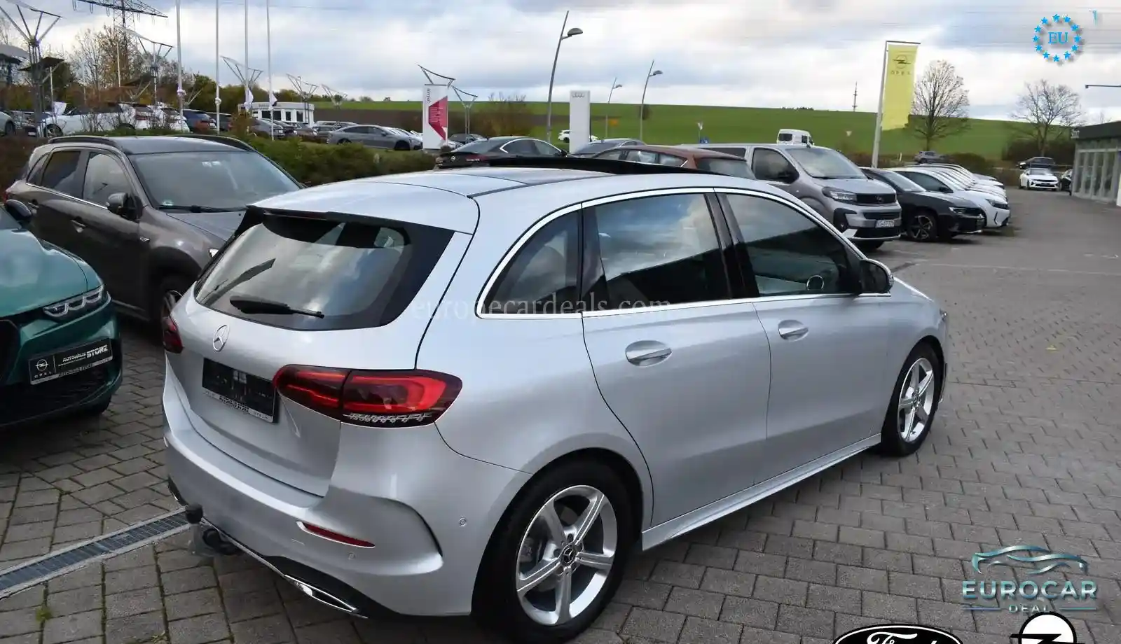 Mercedes-Benz B 200