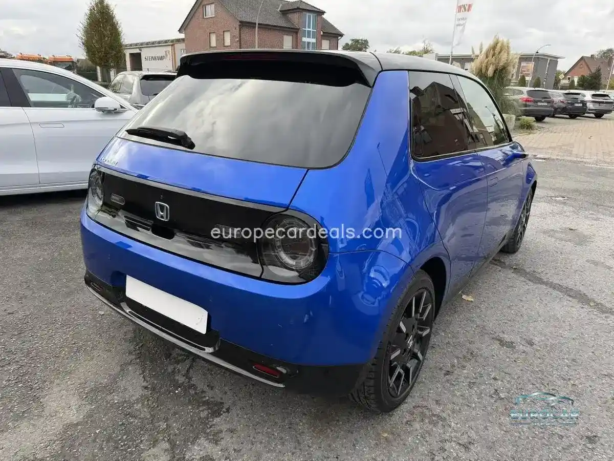Honda e