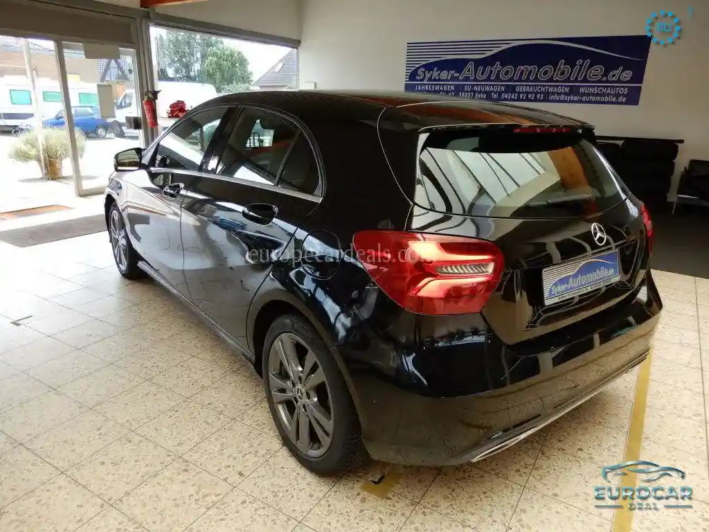 Mercedes-Benz A 200