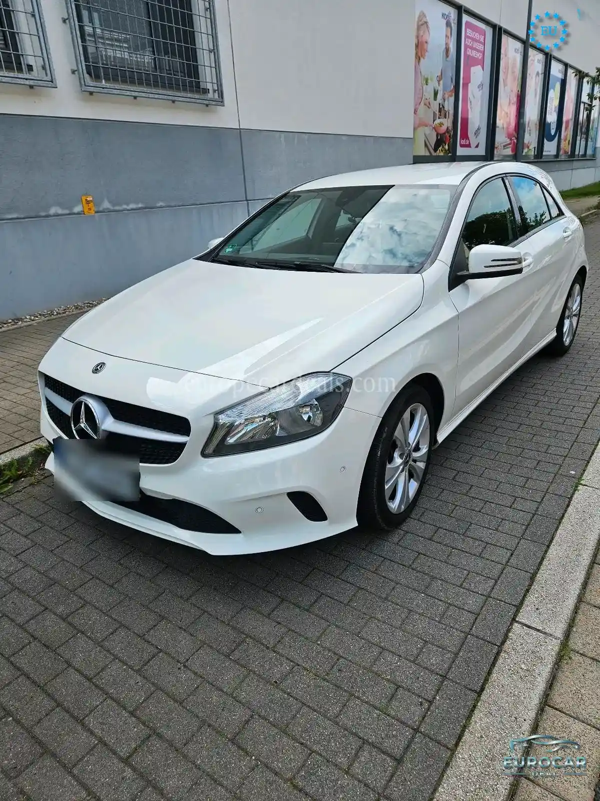 Mercedes-Benz E 200