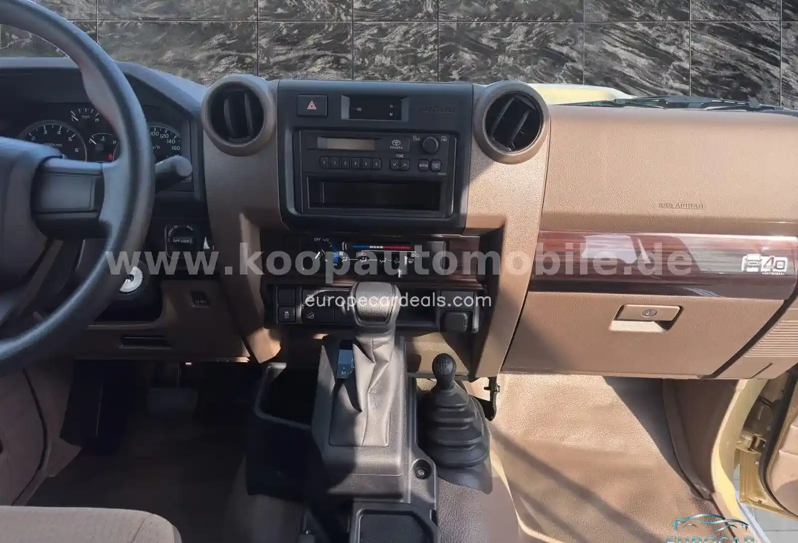 Toyota Land Cruiser
