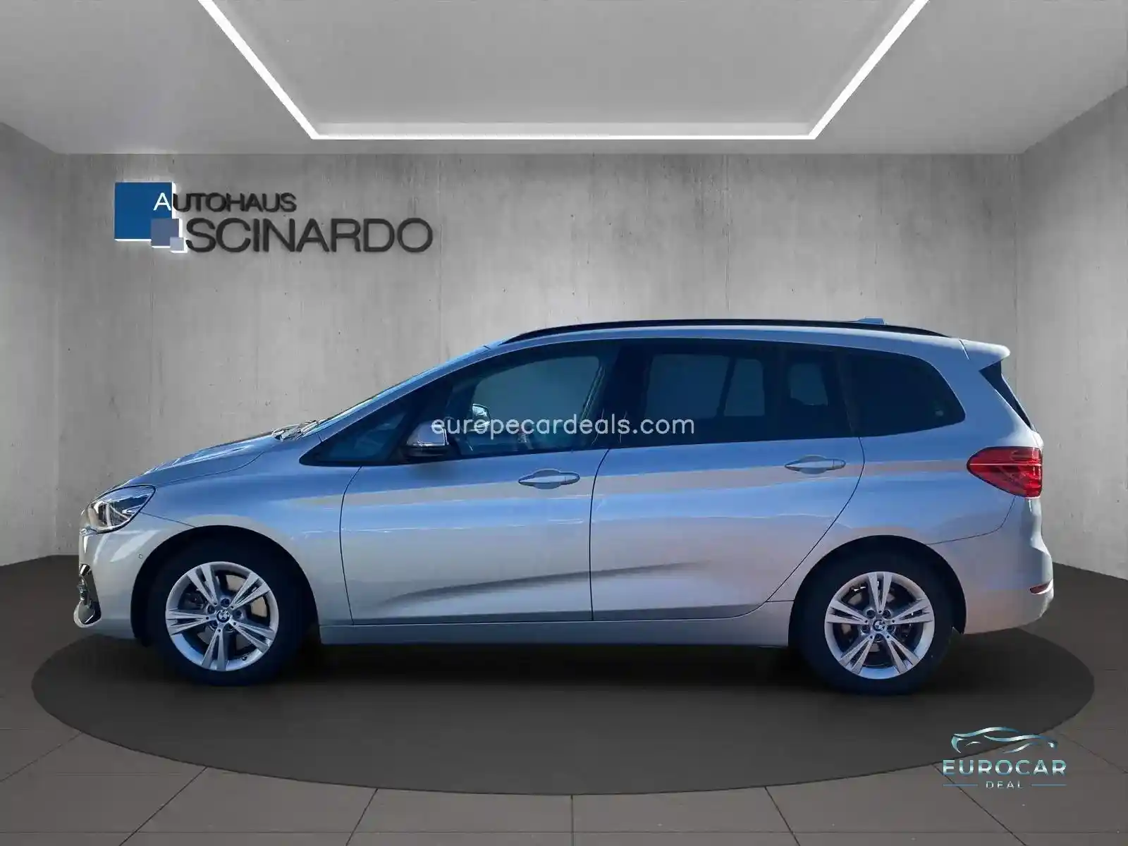 BMW 218