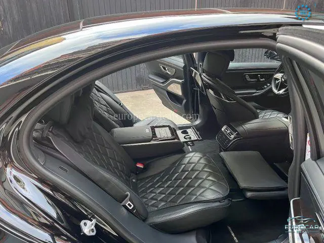 Mercedes-Benz S 400