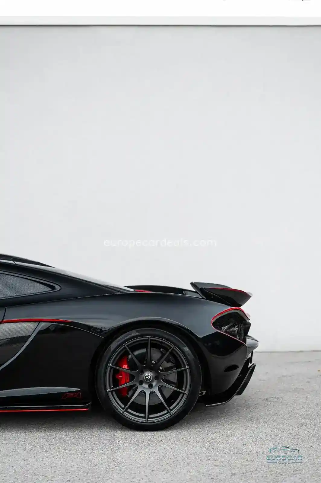 McLaren P1