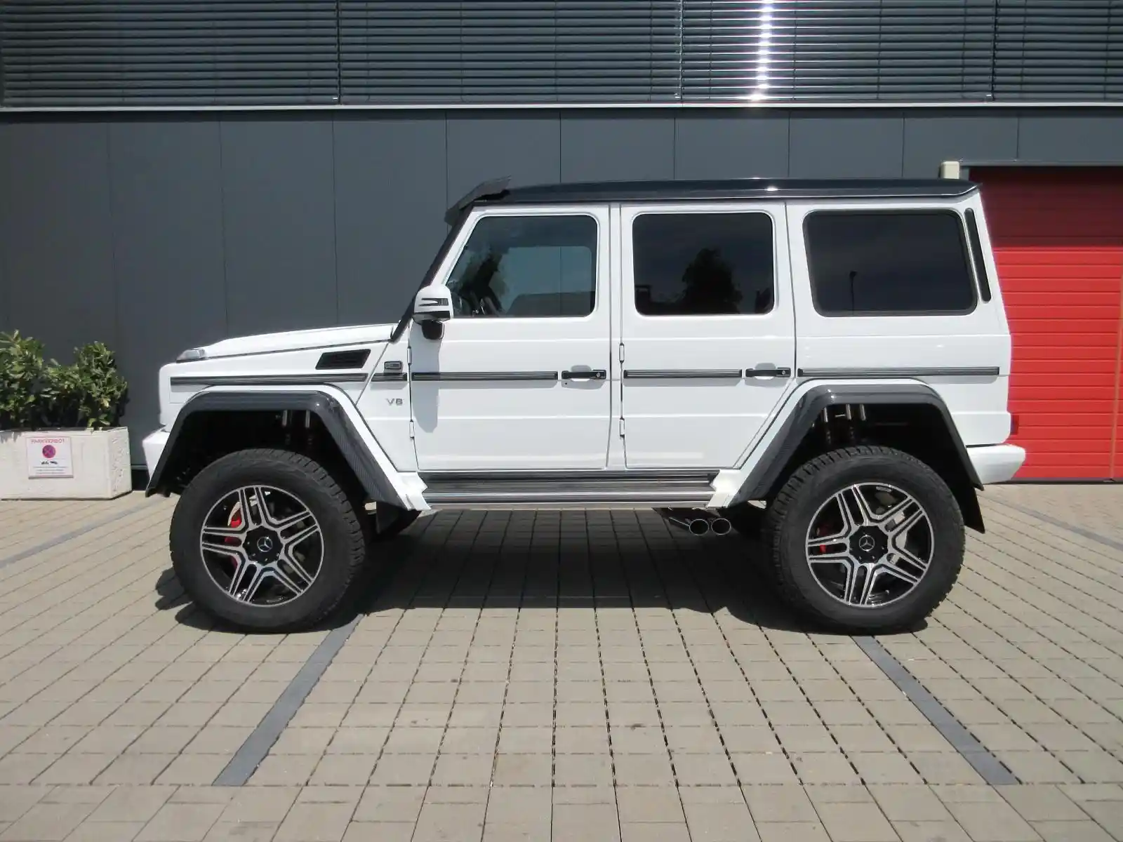 Mercedes-Benz G 500