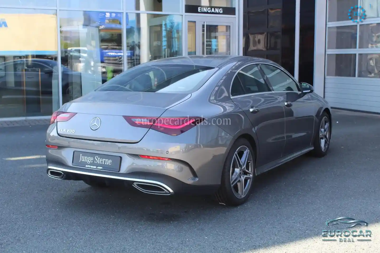 Mercedes-Benz CLA 200